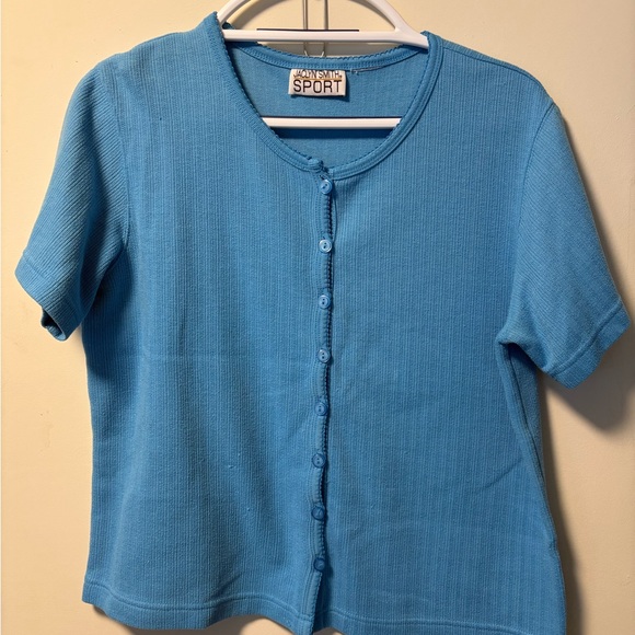 Jaclyn Smith Tops - Jaclyn Smith Sport Short Sleeve Button-Down Top in Bright Blue